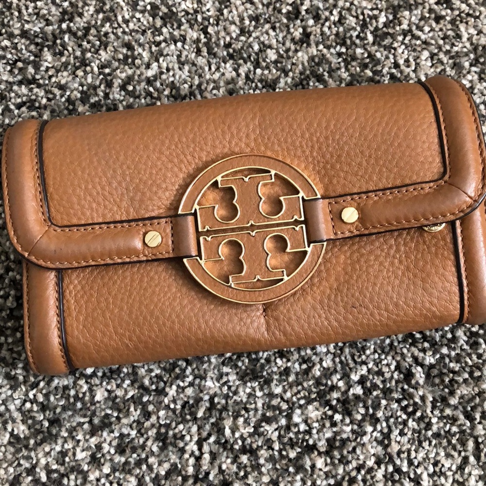Tory Burch Wallet